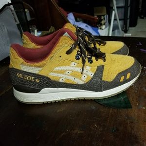SZ. 9.5 Asic Gel Lyte IIIs